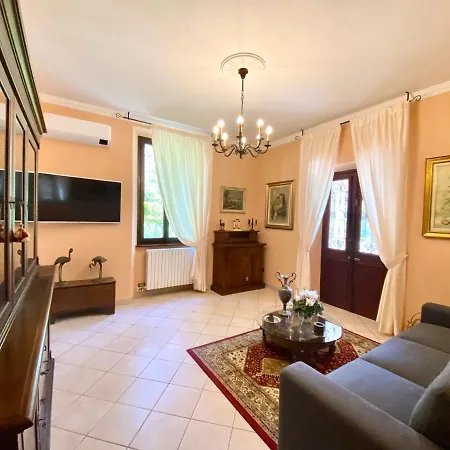 Apartament Magnolia - Lenno